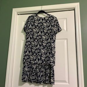Vintage Leslie Fay women’s 10 petite navy blue floral dress 80s 90s drop waist